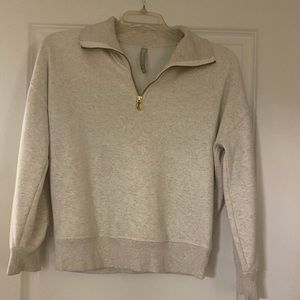 Athleta cream colored quarter zip sweatshirt